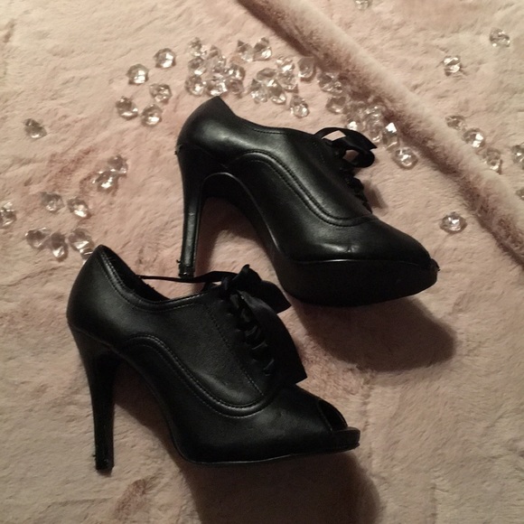 Classy high heels woman 6.5 - Picture 4 of 5